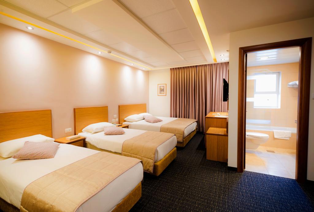 Golden Walls Hotel Иерусалим Экстерьер фото